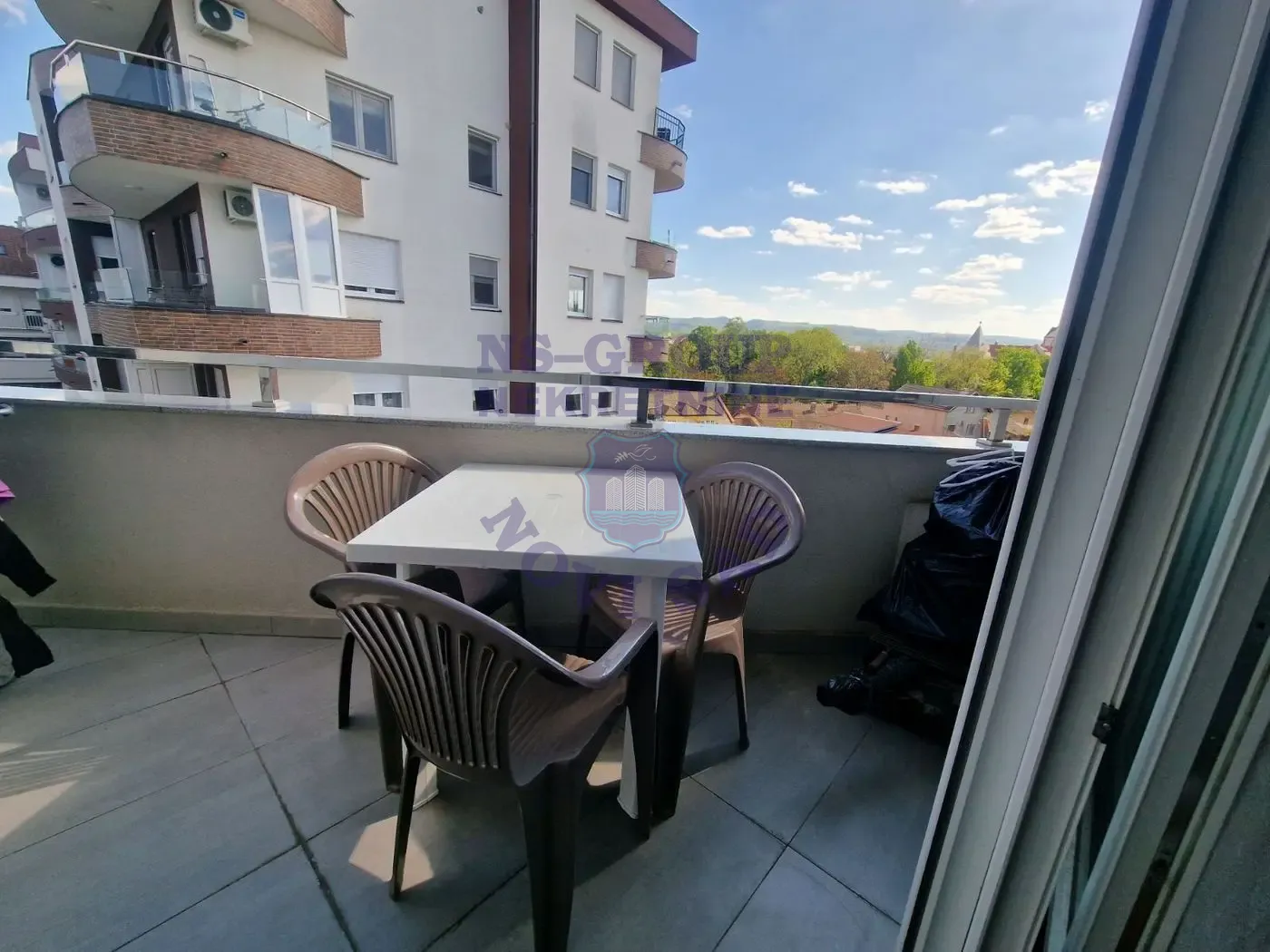 stan na prodaju Novi Sad 43m2 569235