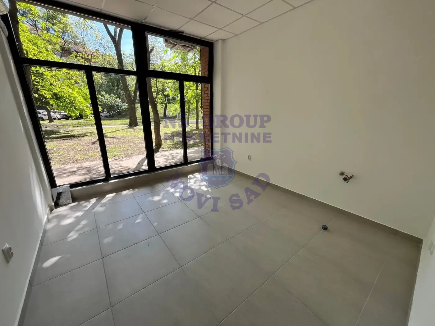 lokal za izdavanje Novi Sad 35m2 16229