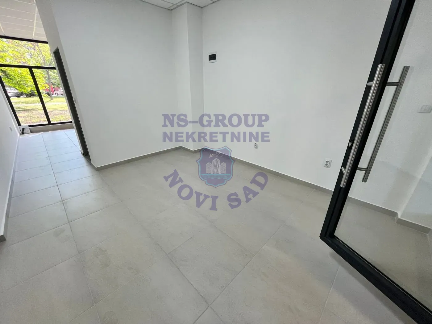 lokal za izdavanje Novi Sad 35m2 16229