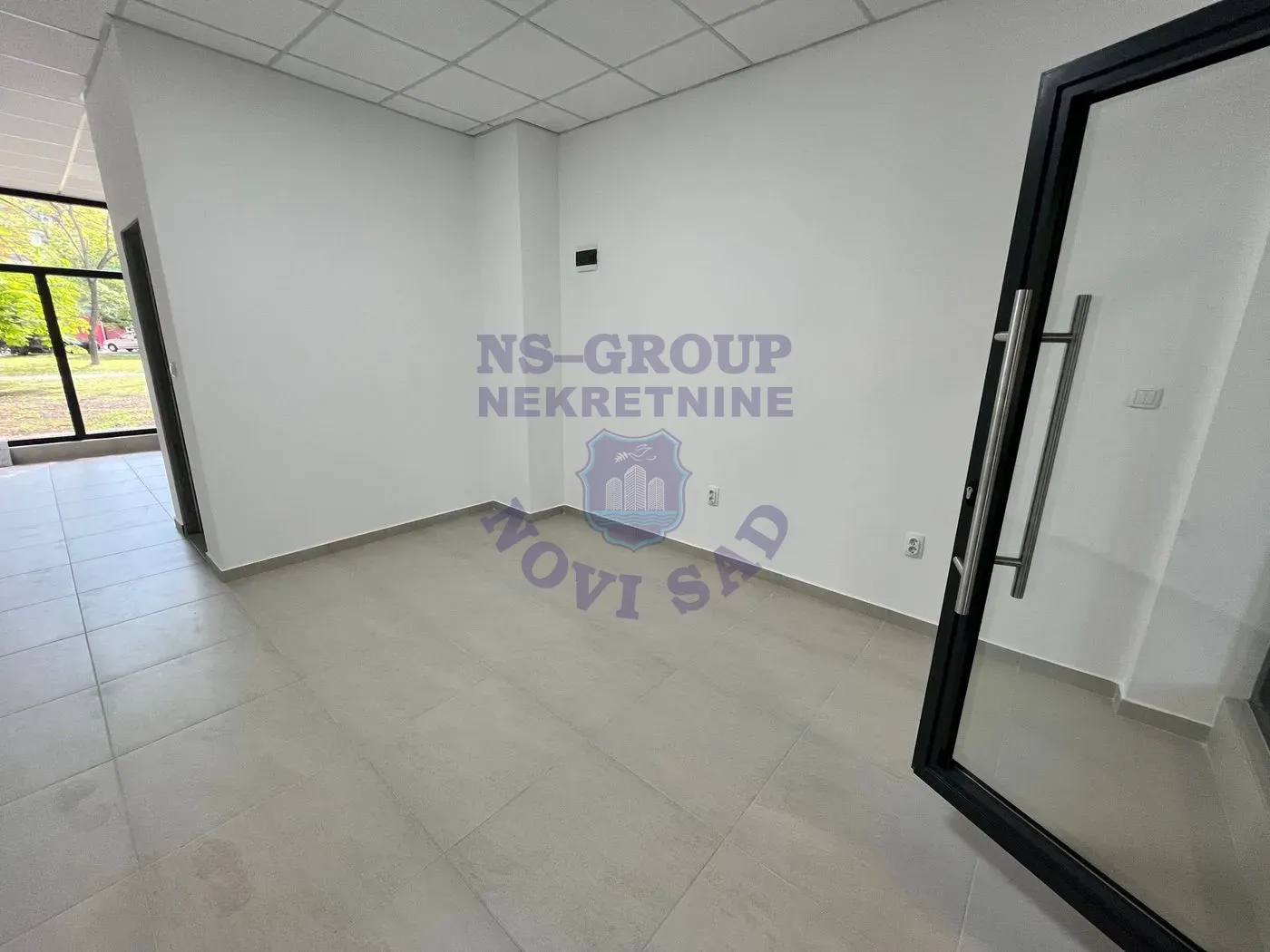 lokal za izdavanje Novi Sad 35m2 16229