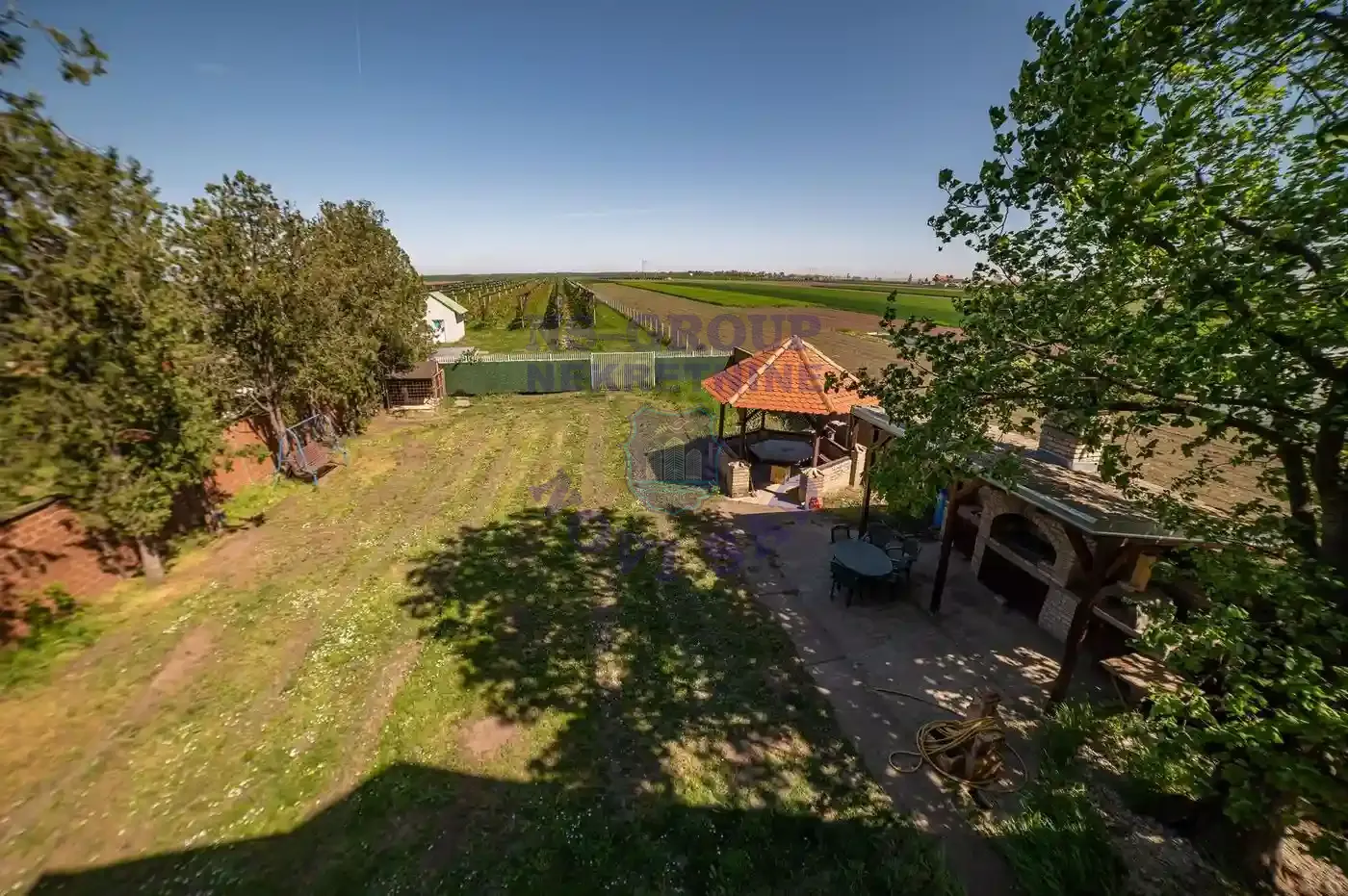 kuca na prodaju Bačko Dobro Polje 462m2 569036