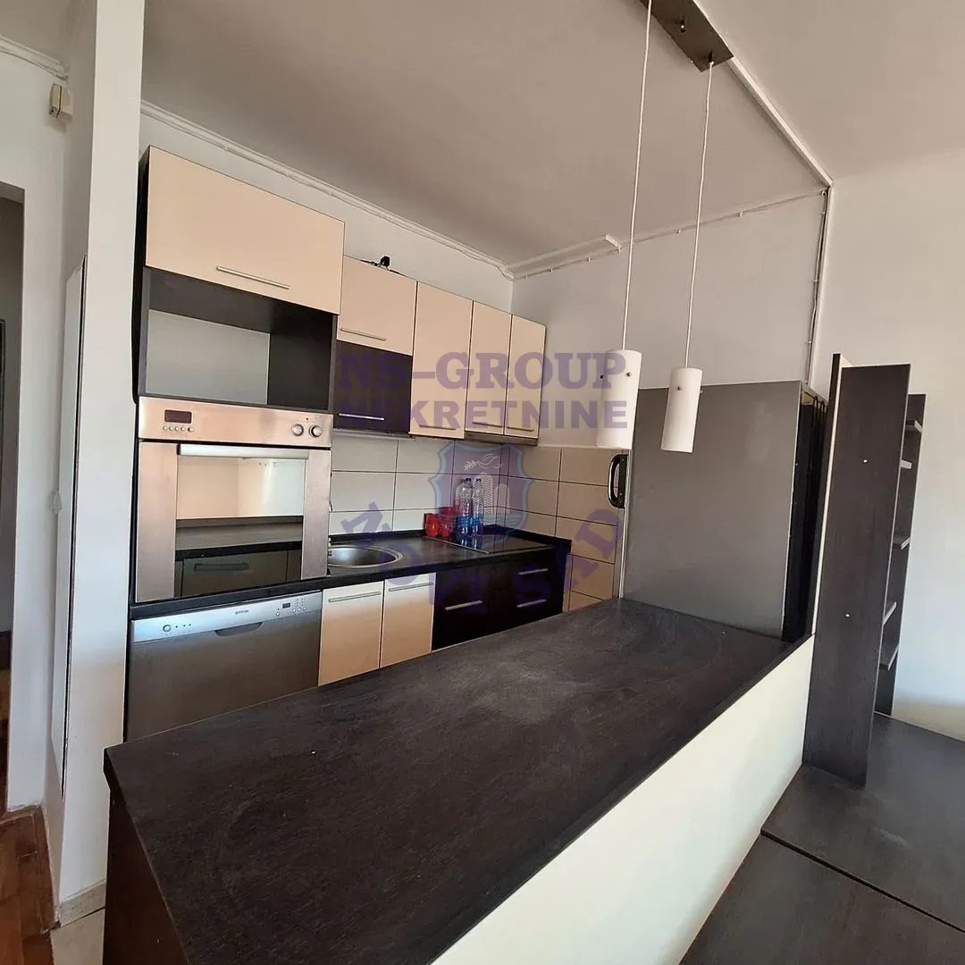 stan na prodaju Novi Sad 46m2 569356