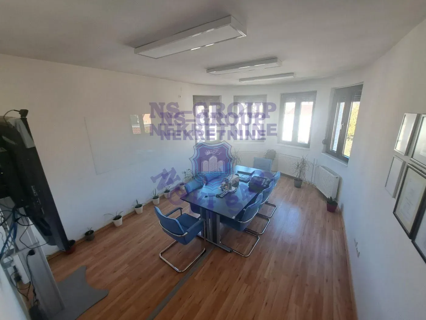 lokal na prodaju Novi Sad 168m2 569343