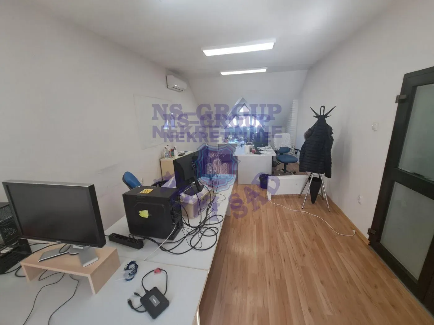 lokal na prodaju Novi Sad 168m2 569343